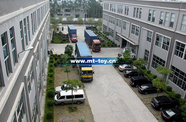 爱飞儿童游乐设备工厂出货2