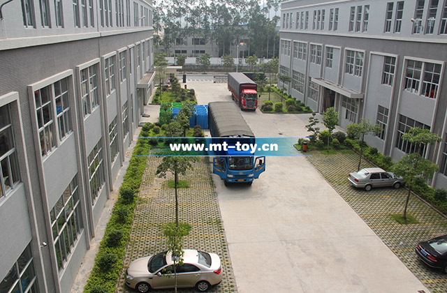 爱飞儿童乐园设备工厂出货